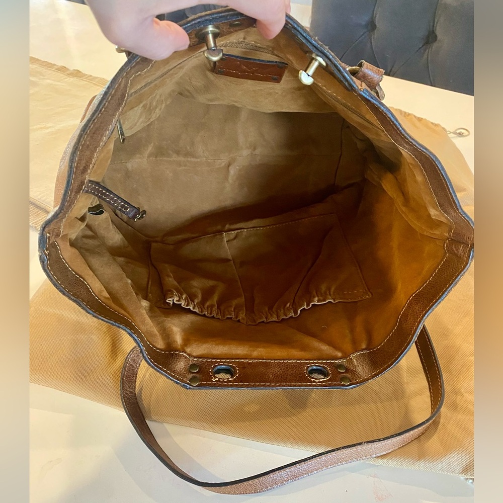 Patricia Nash Tote - Picture 15 of 15